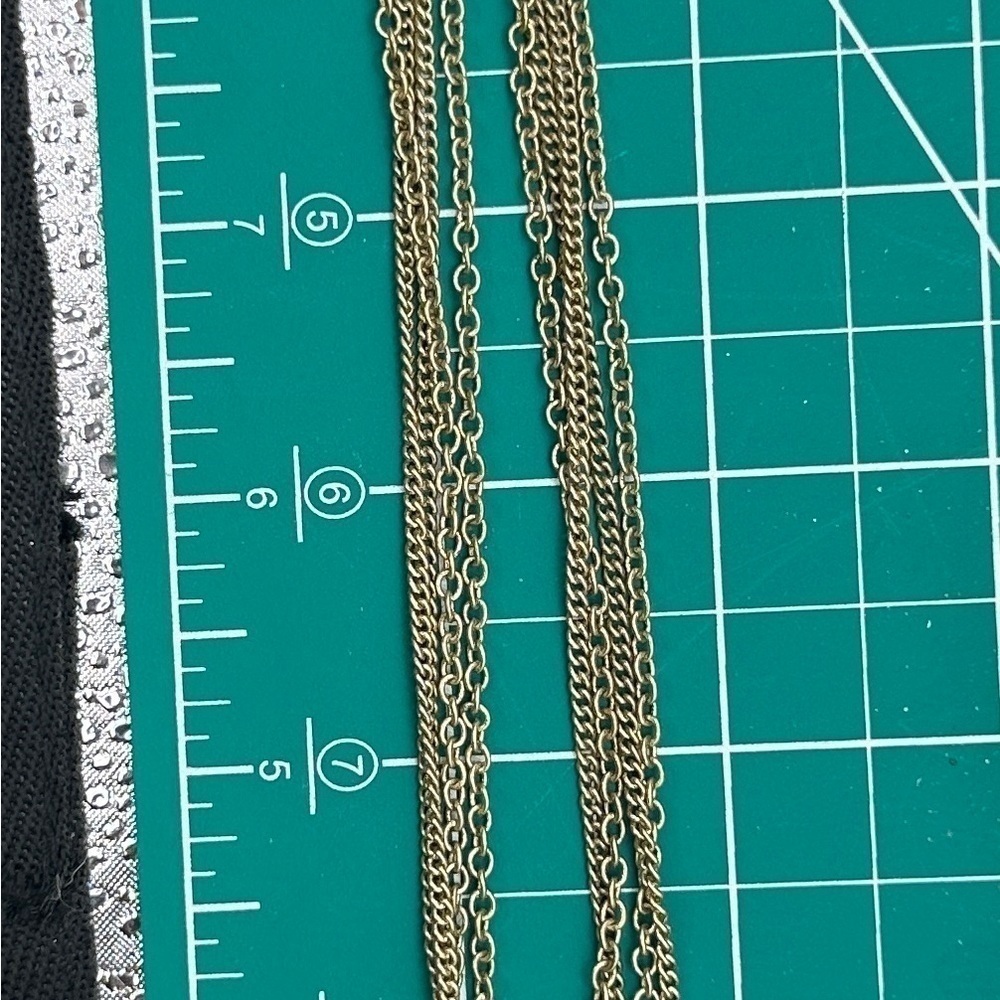 Vintage Kenneth‎ Cole Necklace Multistrand Goldtone with White Magnesite Stones - Picture 4 of 7